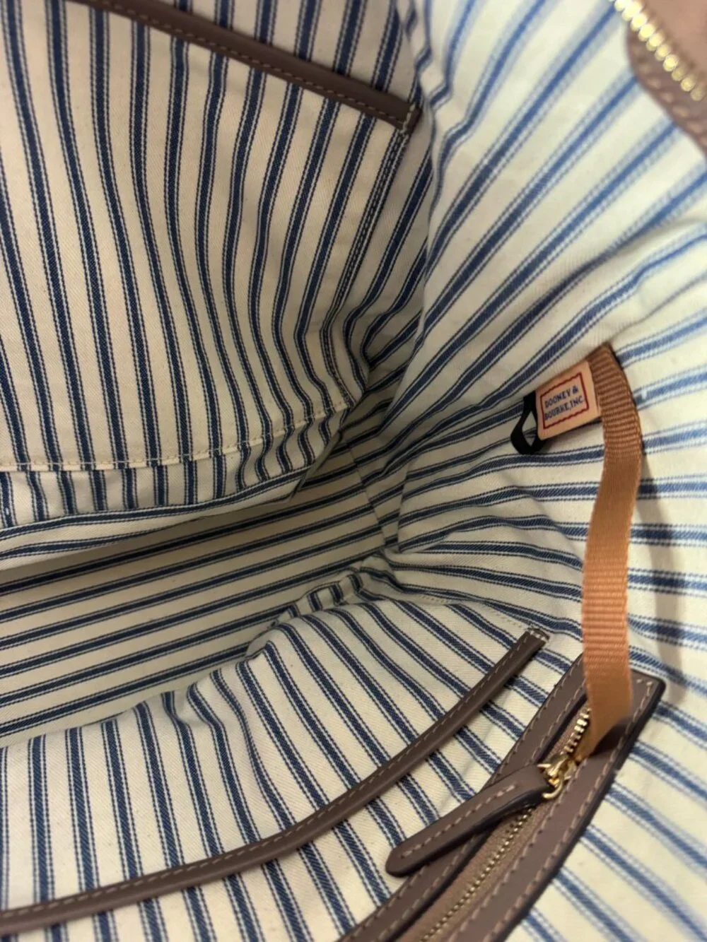 Dooney & Bourke brand dooney